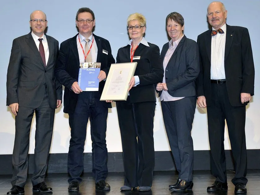 Gruppenfoto bei einer Verleihung